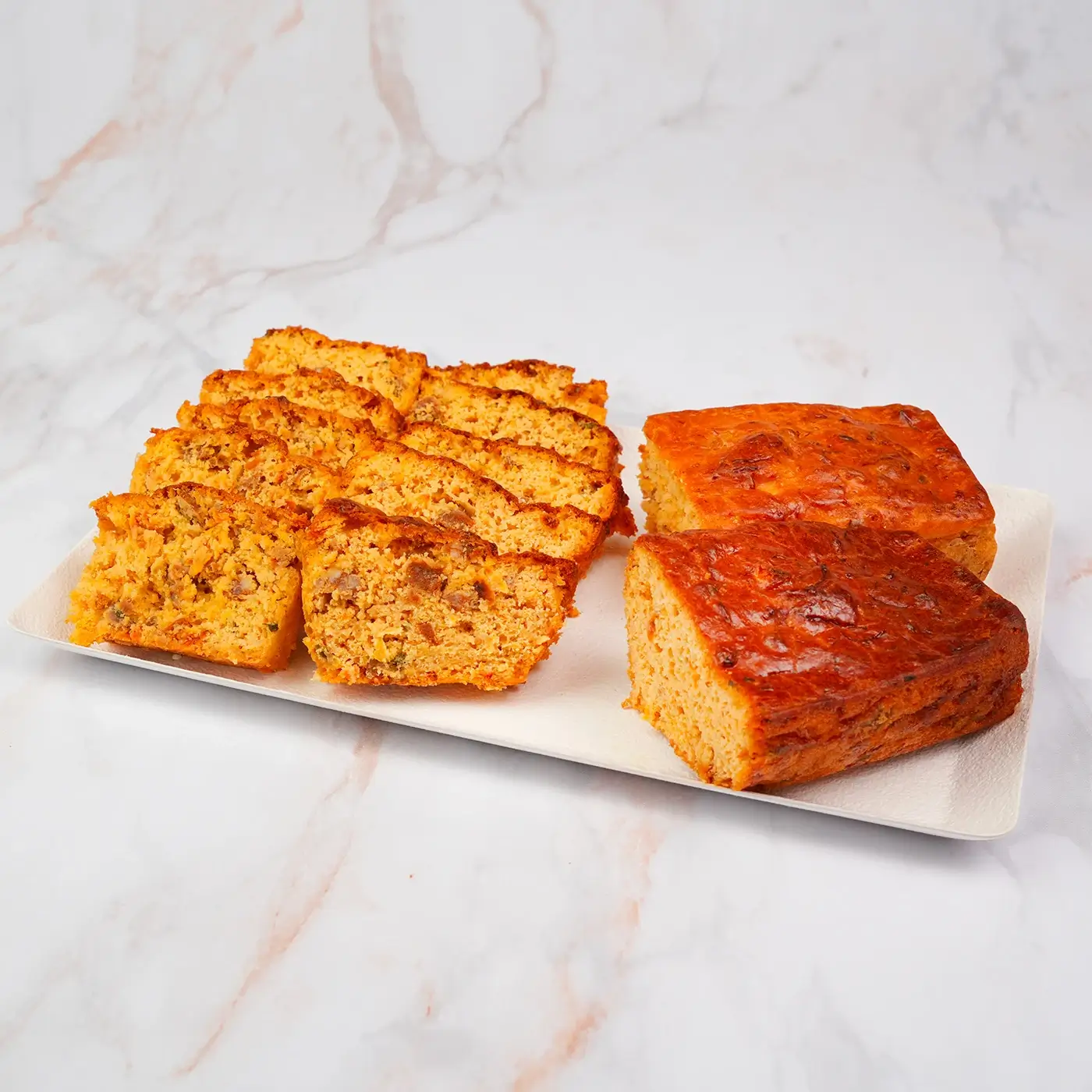 Plateau de cake salé chorizo tomate – 420 g – prêt à servir