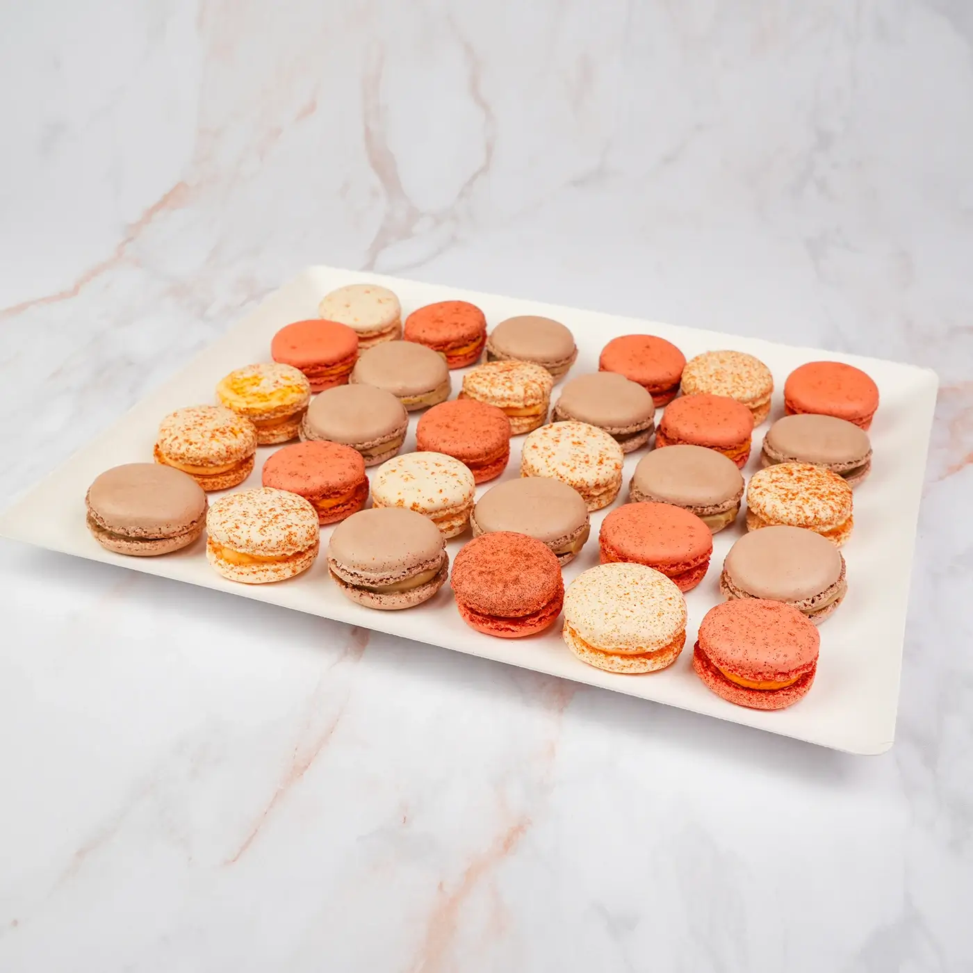 Plateau 30 macarons salés – cocktail traiteur entreprise Paris et IDF