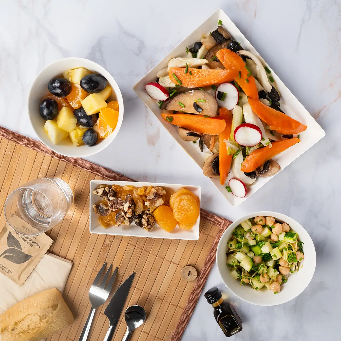 Plateau repas végan légumes d’été à la grecque – Jardins d’Épicure