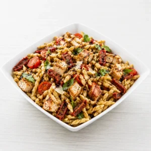 Grande salade trofie poulet paprika – Les Jardins d’Épicure